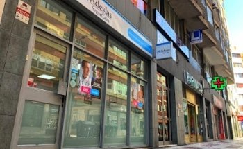 Oficina Atención Comercial SegurCaixa Adeslas